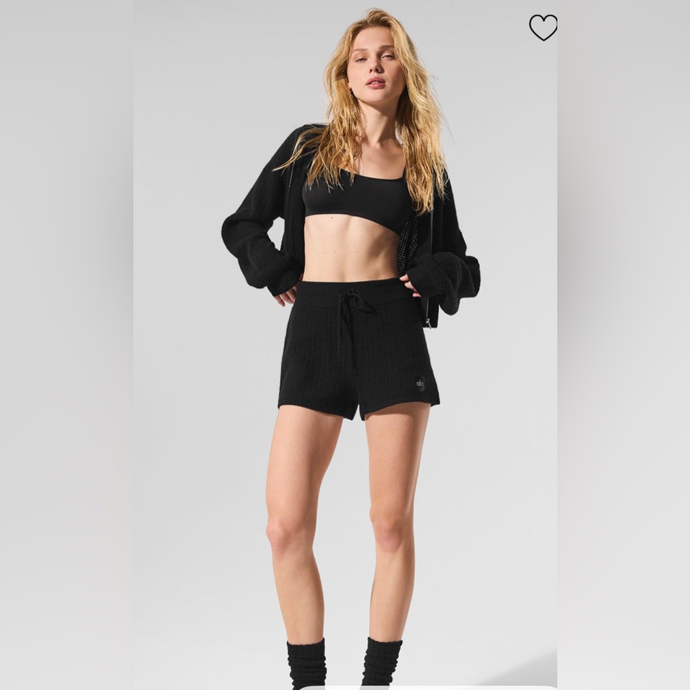 ALO Yoga Women’s “Cashmere High Waist Plush” Waffle Short (Size XXS)